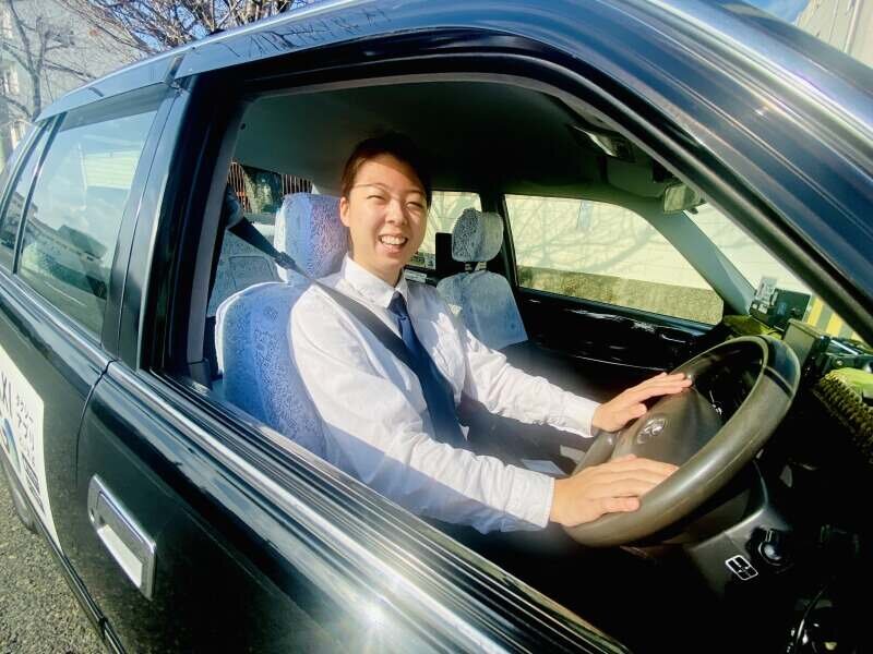 タクシー運転手／ドライバー／軽作業・物流系 9割アプリ配車／定時退社で家族との時間も タクシー運転手